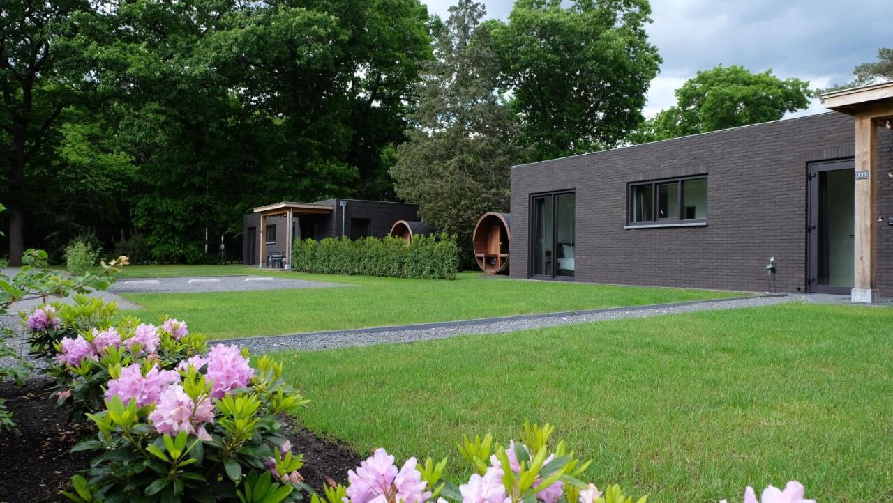 The Black Oak - Luxe Bungalow Met Prive Sauna Voorthuizen Buitenkant foto
